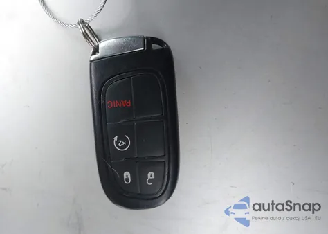 2017 Jeep Cherokee Limited 4X4 z USA, uszkodzony, nr VIN 1C4PJMDB5HD222133